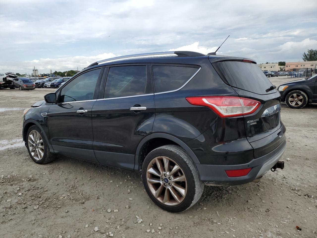 2015 Ford Escape - Image 2