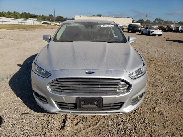  FORD FUSION 2015 Серебристый