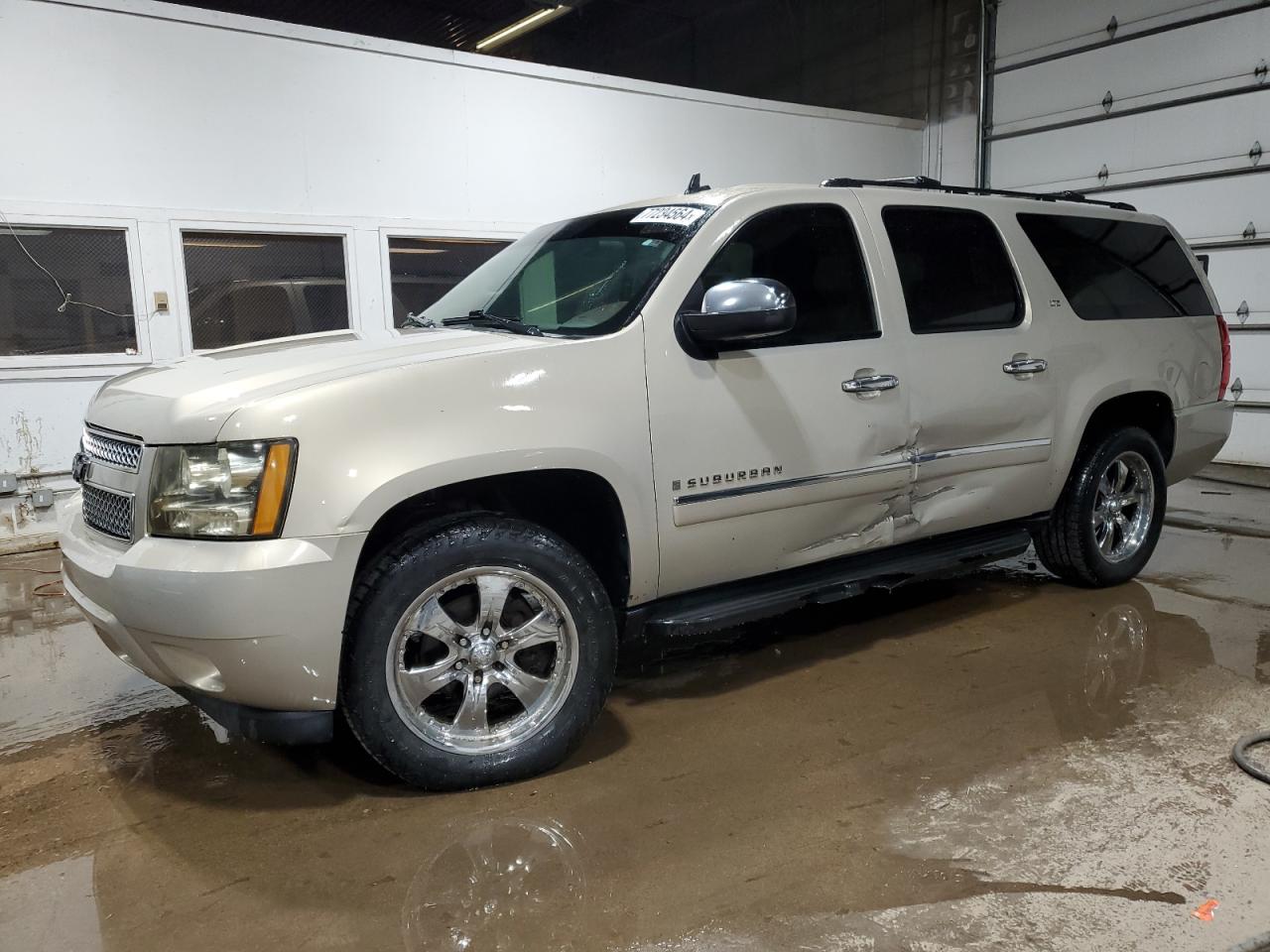 2009 Chevrolet Suburban - Image 1