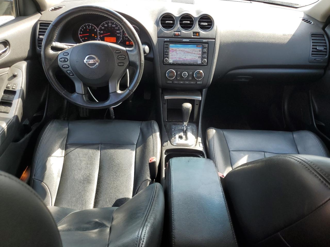 2012 Nissan Altima - Image 8