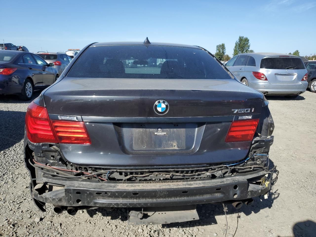 WBAYA8C54ED825008 2014 BMW 750 I