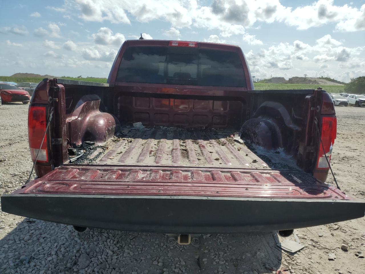 2016 RAM 1500 - Image 6