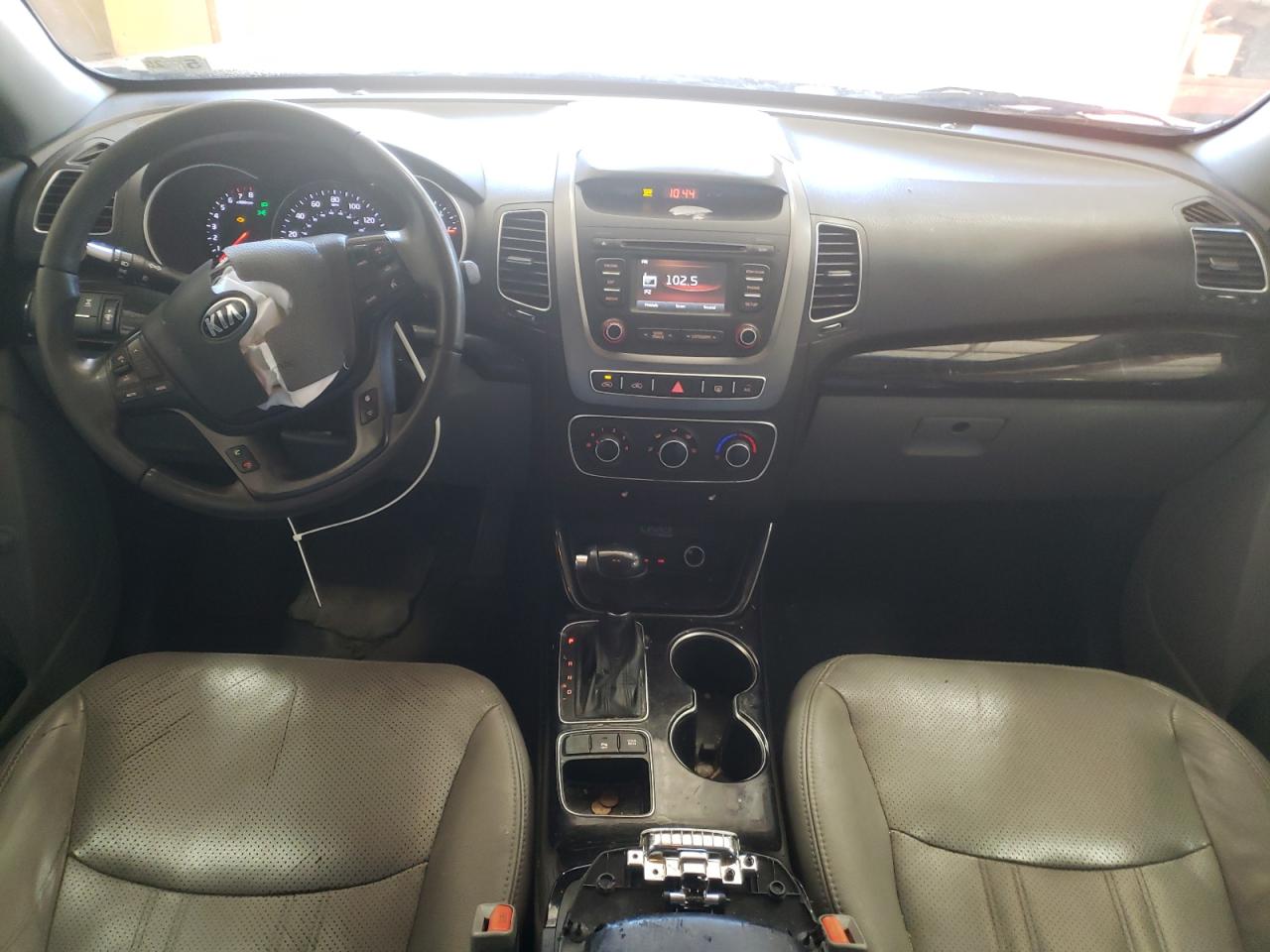 2015 Kia Sorento - Image 8