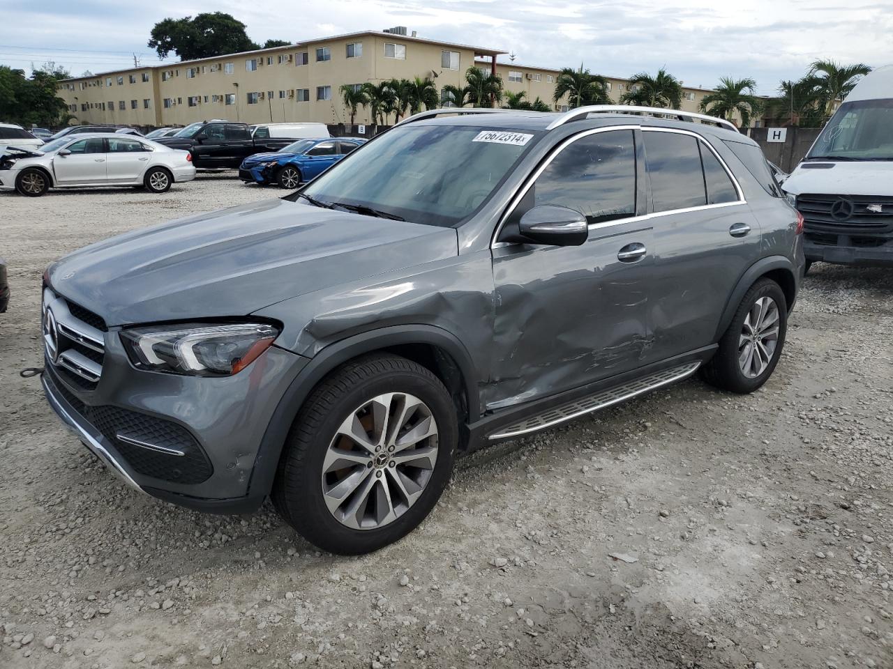 2022 Mercedes-Benz GLE - Image 1