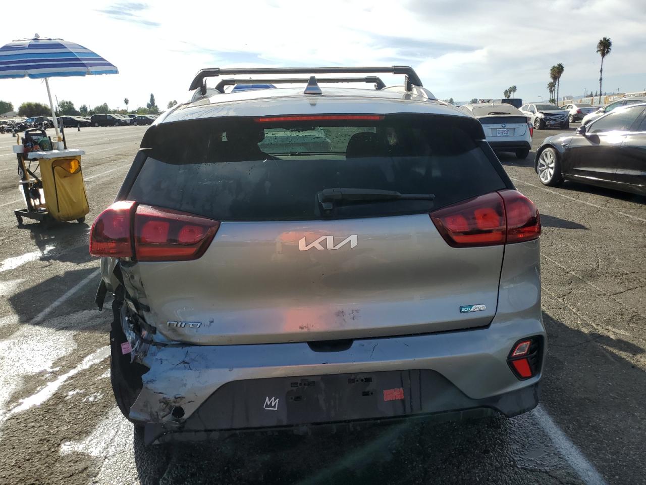 KNDCM3LD8N5546105 2022 Kia Niro Lxs