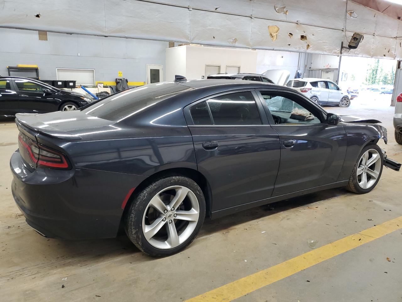 2018 Dodge Charger - Image 3