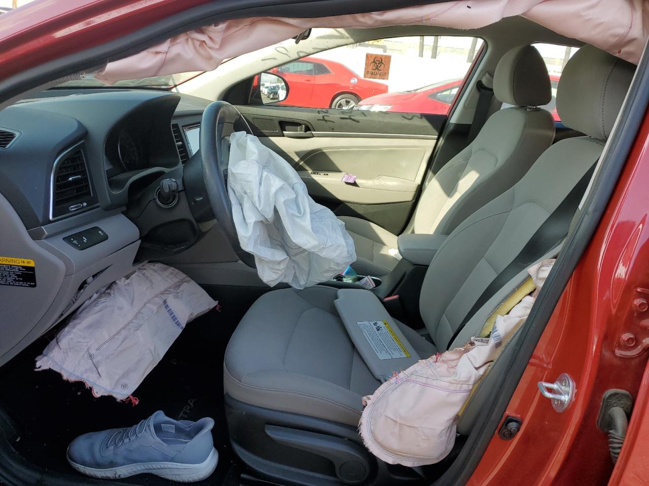 2018 Hyundai Elantra - Image 7
