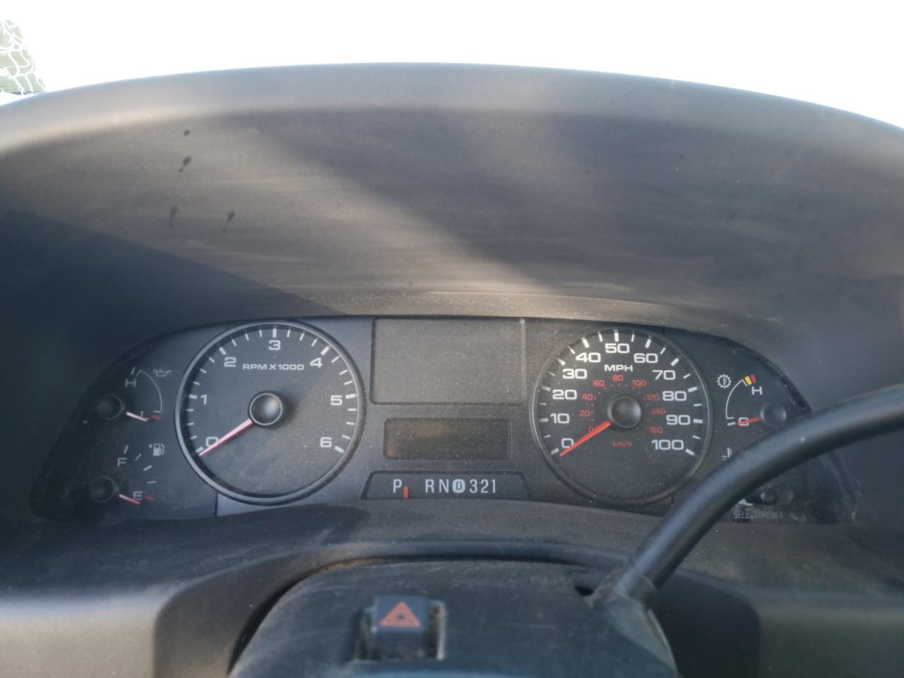2005 Ford F250 - Image 9