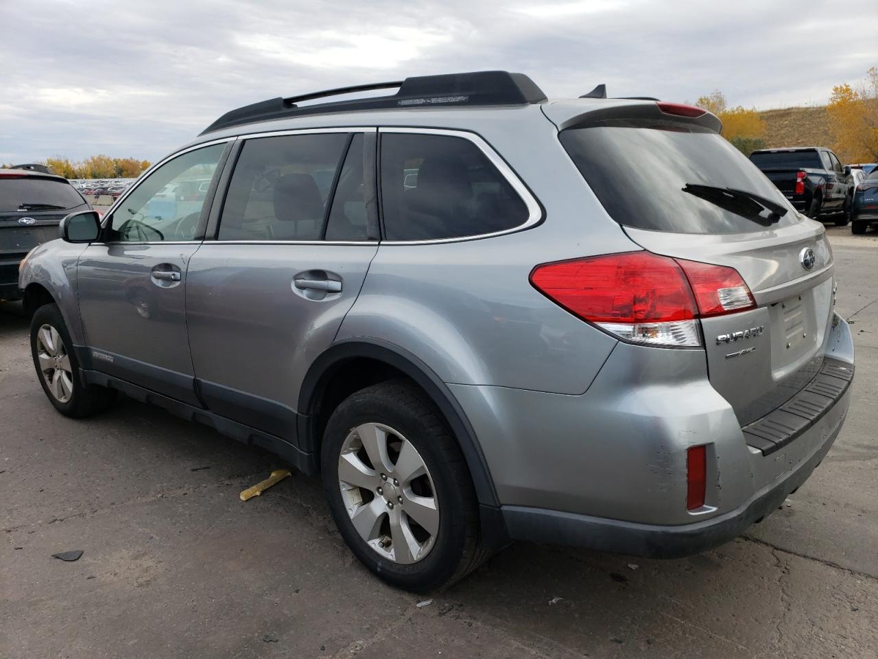 2011 Subaru Outback - Image 2