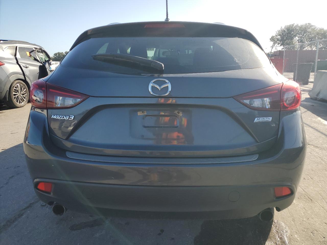 2014 Mazda 3 - Image 6