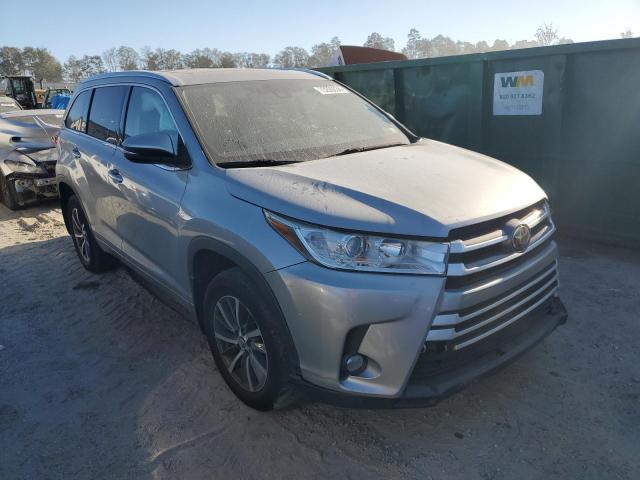  TOYOTA HIGHLANDER 2017 Srebrny