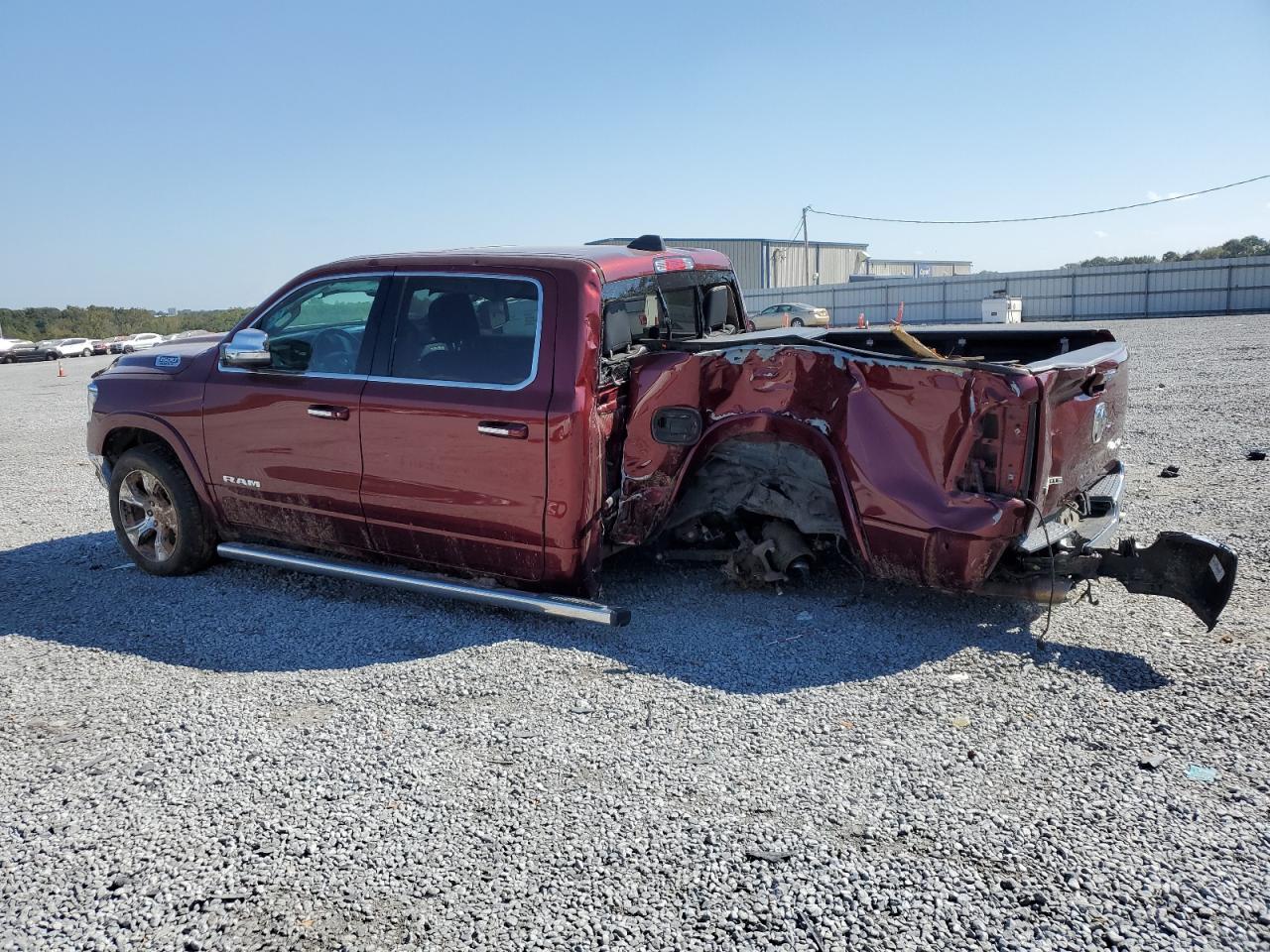 2019 RAM 1500 - Image 2
