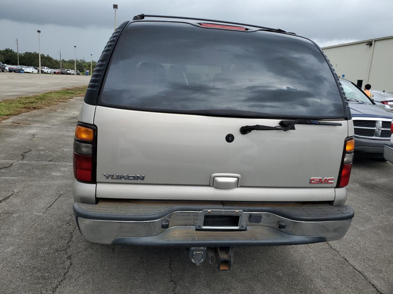 2004 GMC Yukon VIN: 1GKEK13Z84R294379 Lot: 74058744