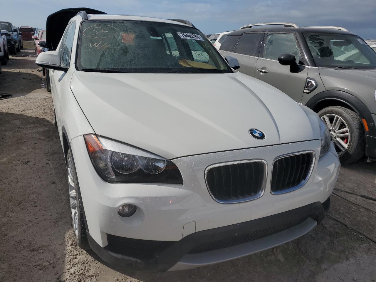 2014 BMW X1 - Image 5