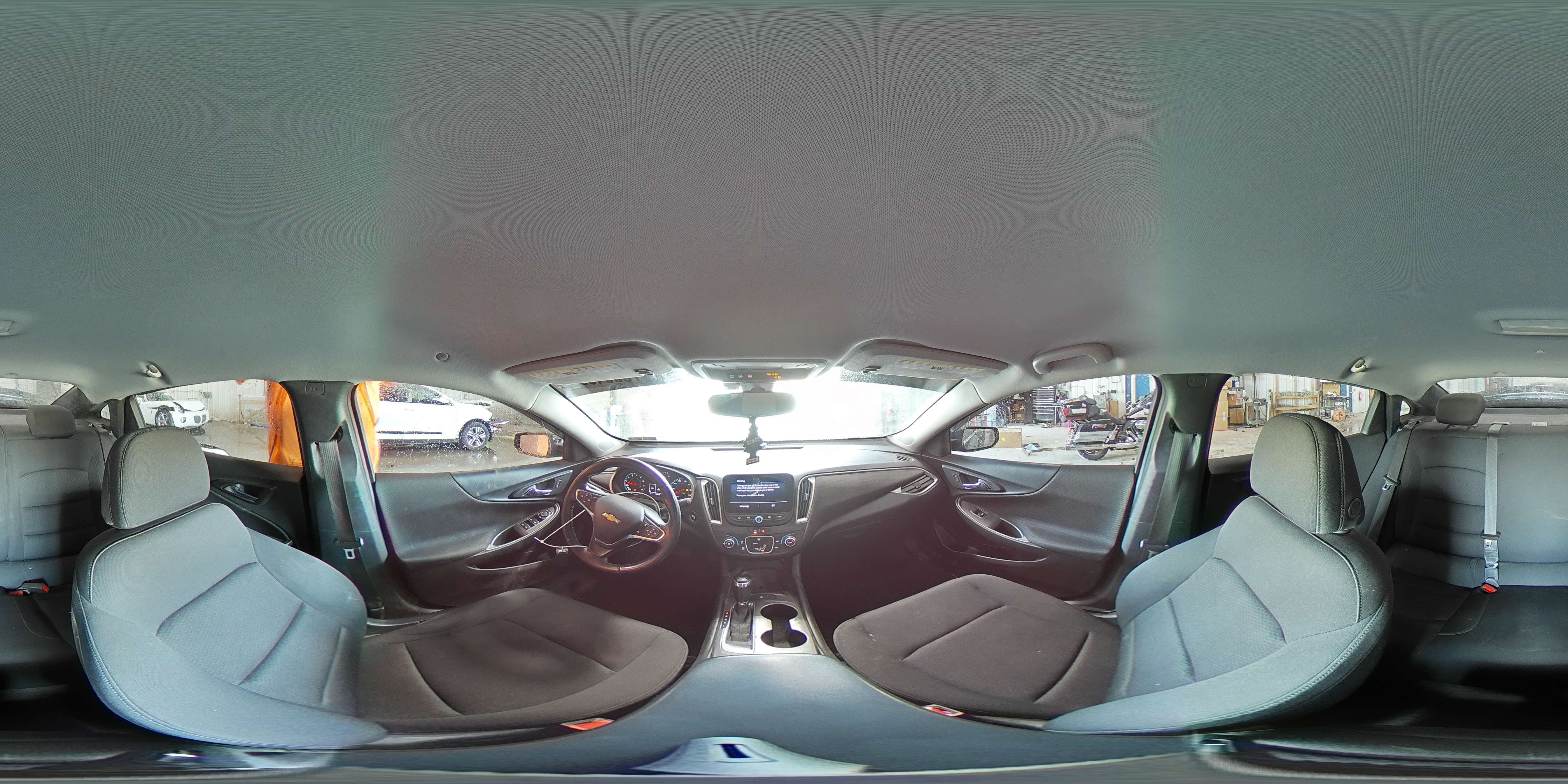 2020 Chevrolet Malibu - Image 15