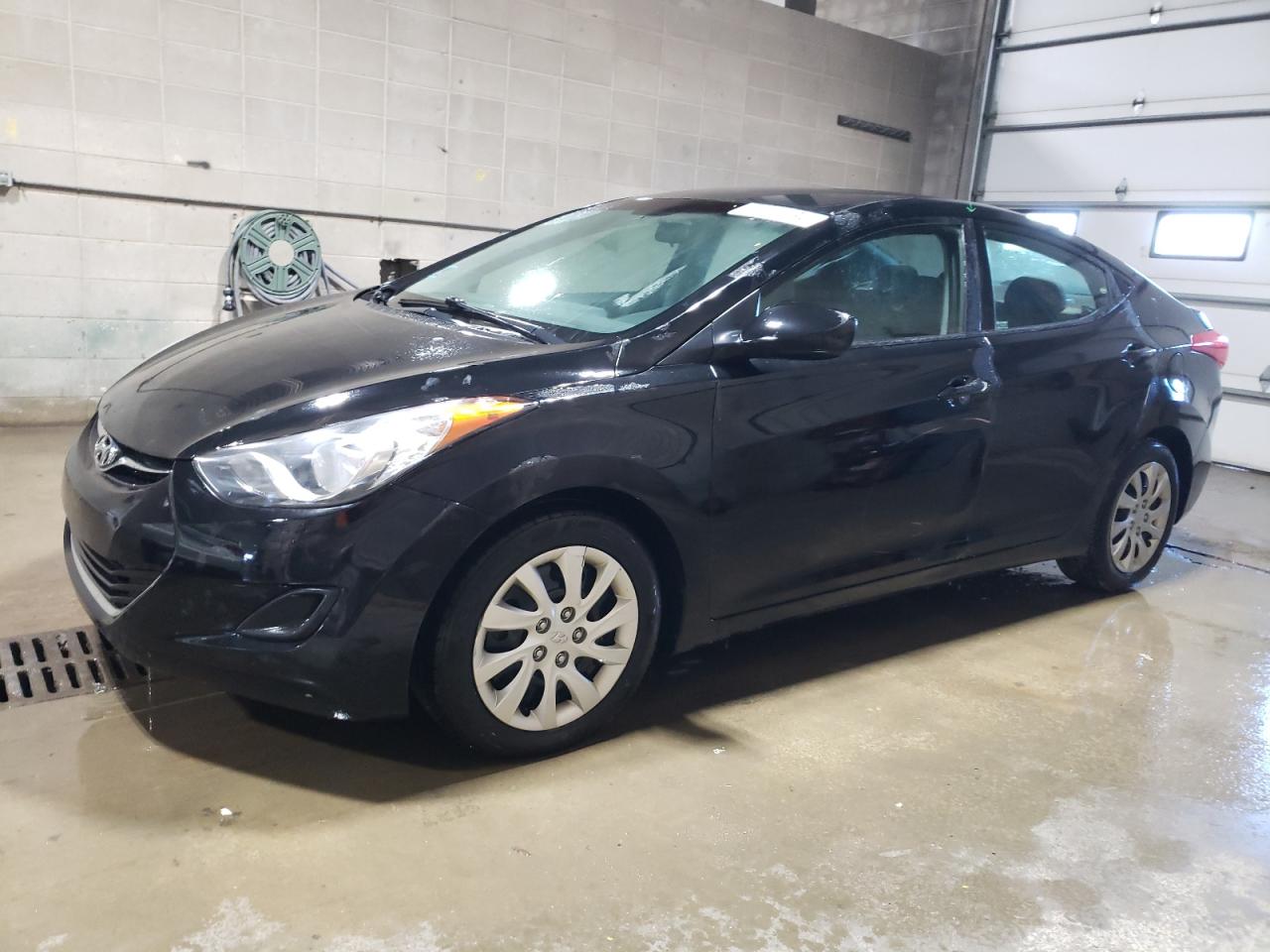 2013 Hyundai Elantra - Image 1