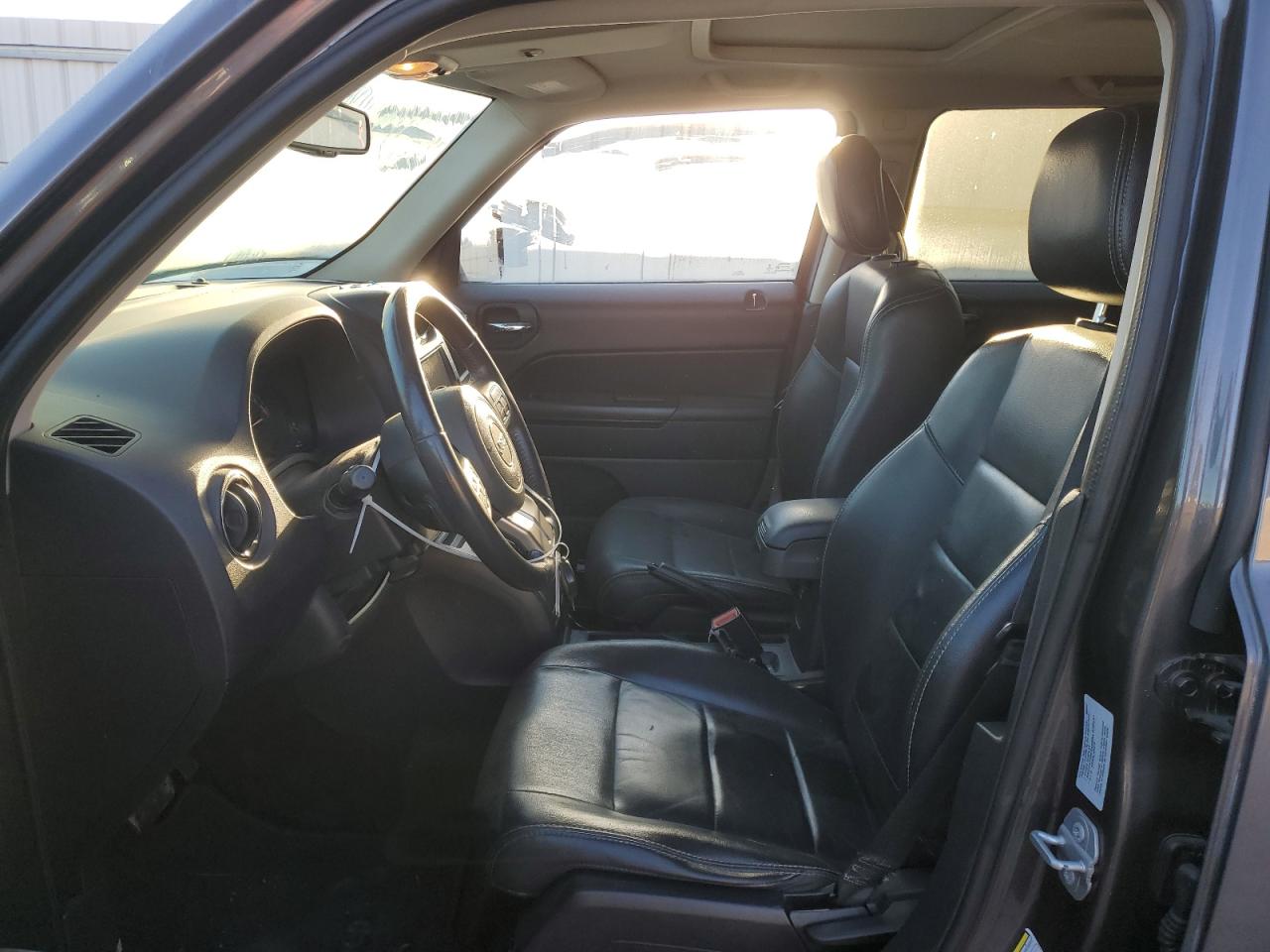 2016 Jeep Liberty (Patriot) - Image 7