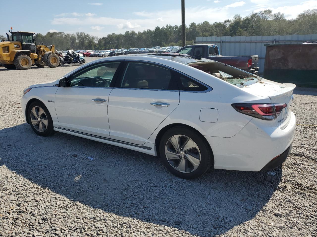 2017 Hyundai Sonata - Image 2