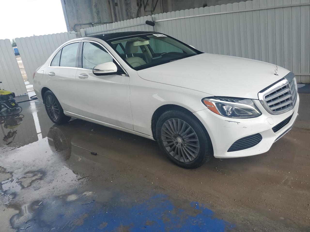 VIN 55SWF4KB1FU014738 2015 MERCEDES-BENZ C-CLASS no.4