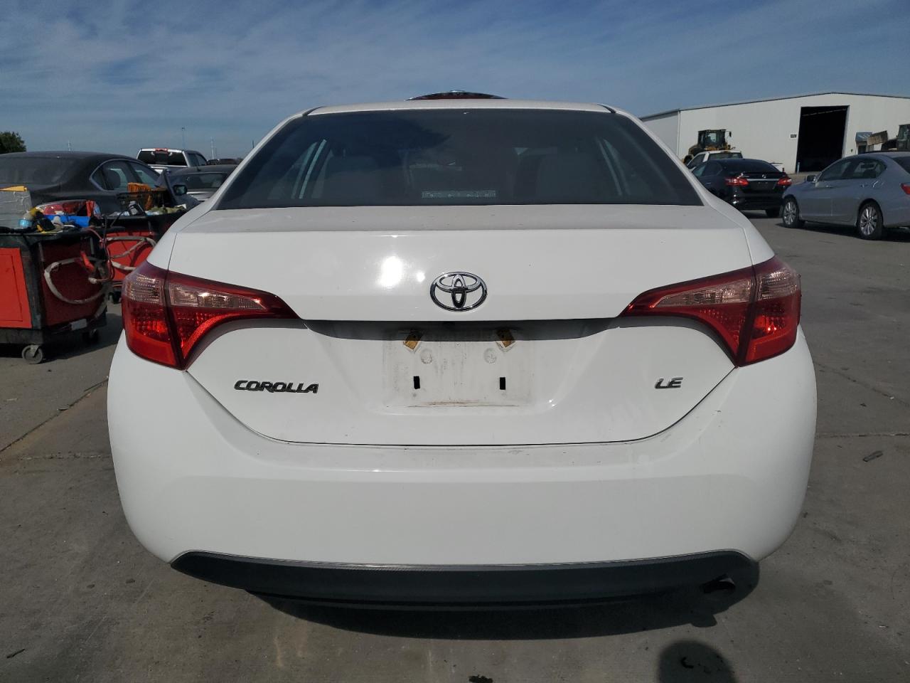 2T1BURHE2JC086419 2018 Toyota Corolla L