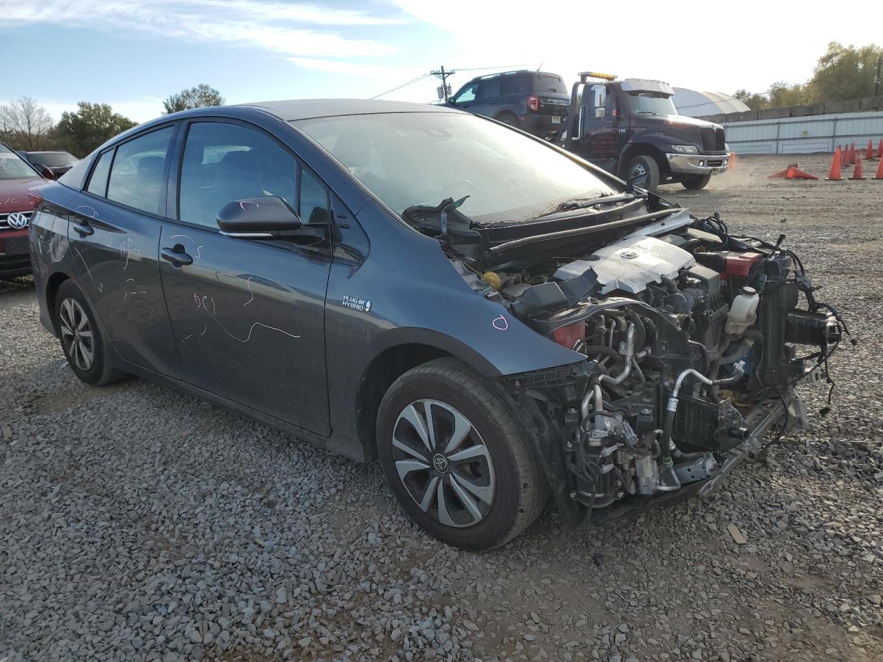 VIN JTDKARFP0H3007359 2017 TOYOTA PRIUS no.4