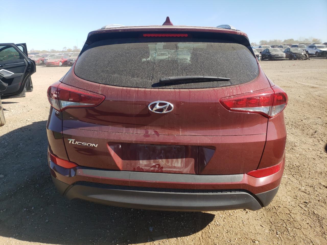 KM8J33A41JU807938 2018 Hyundai Tucson Sel