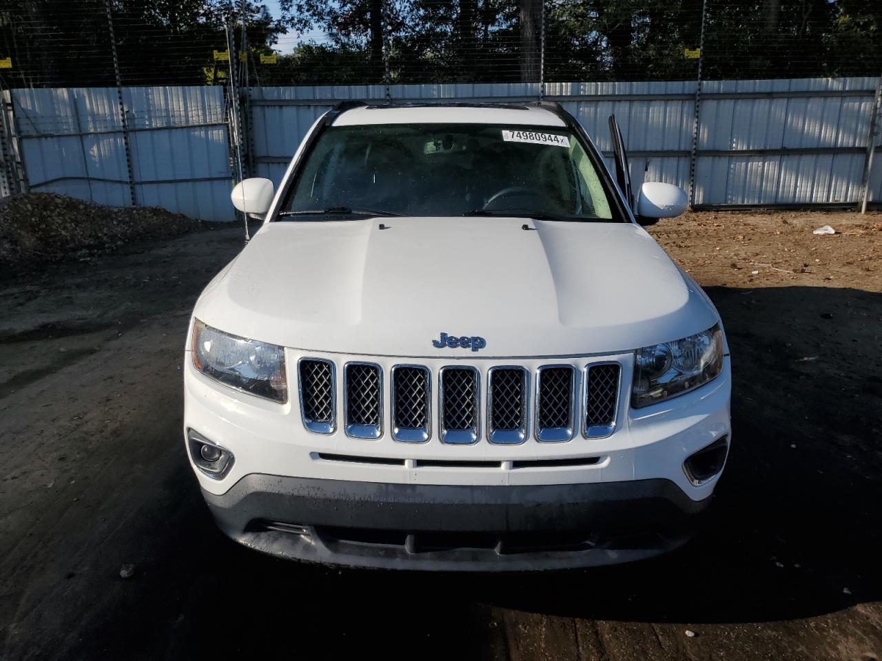 1C4NJCEA0GD536391 2016 Jeep Compass Latitude