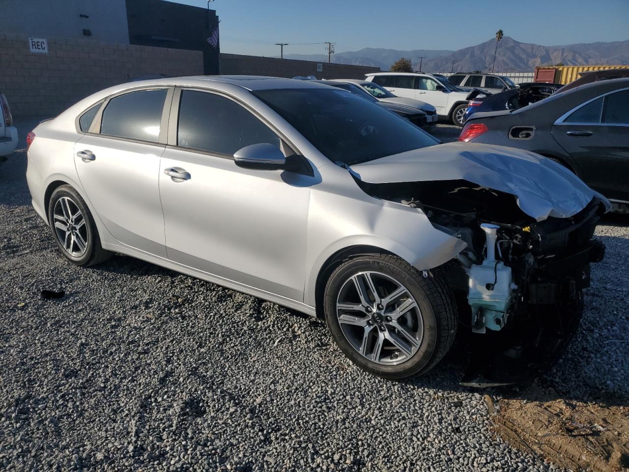 2020 Kia Forte - Image 4