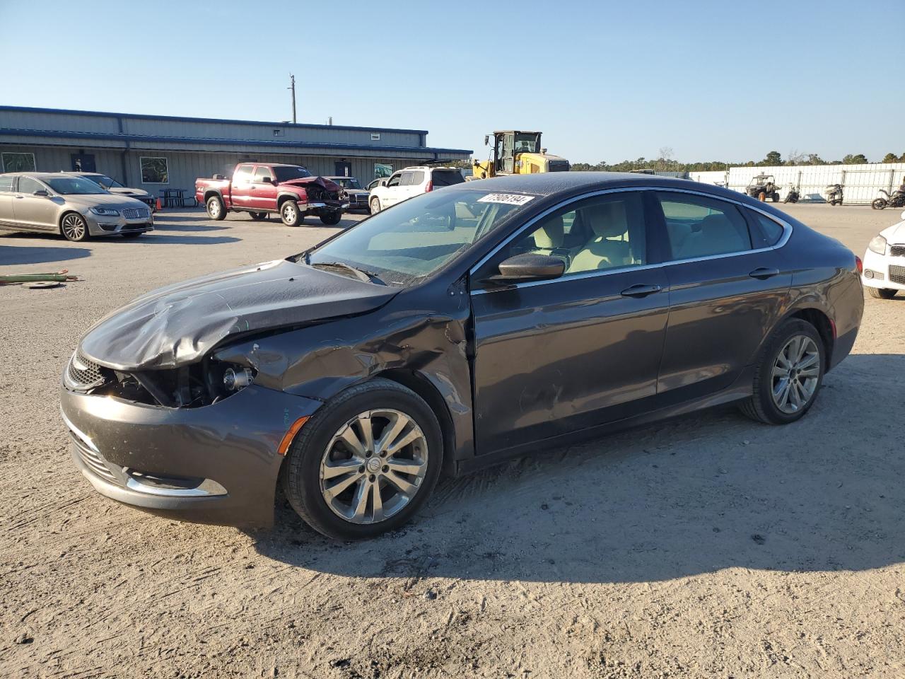 2015 Chrysler 200 Limited VIN: 1C3CCCAB8FN723648 Lot: 77906194