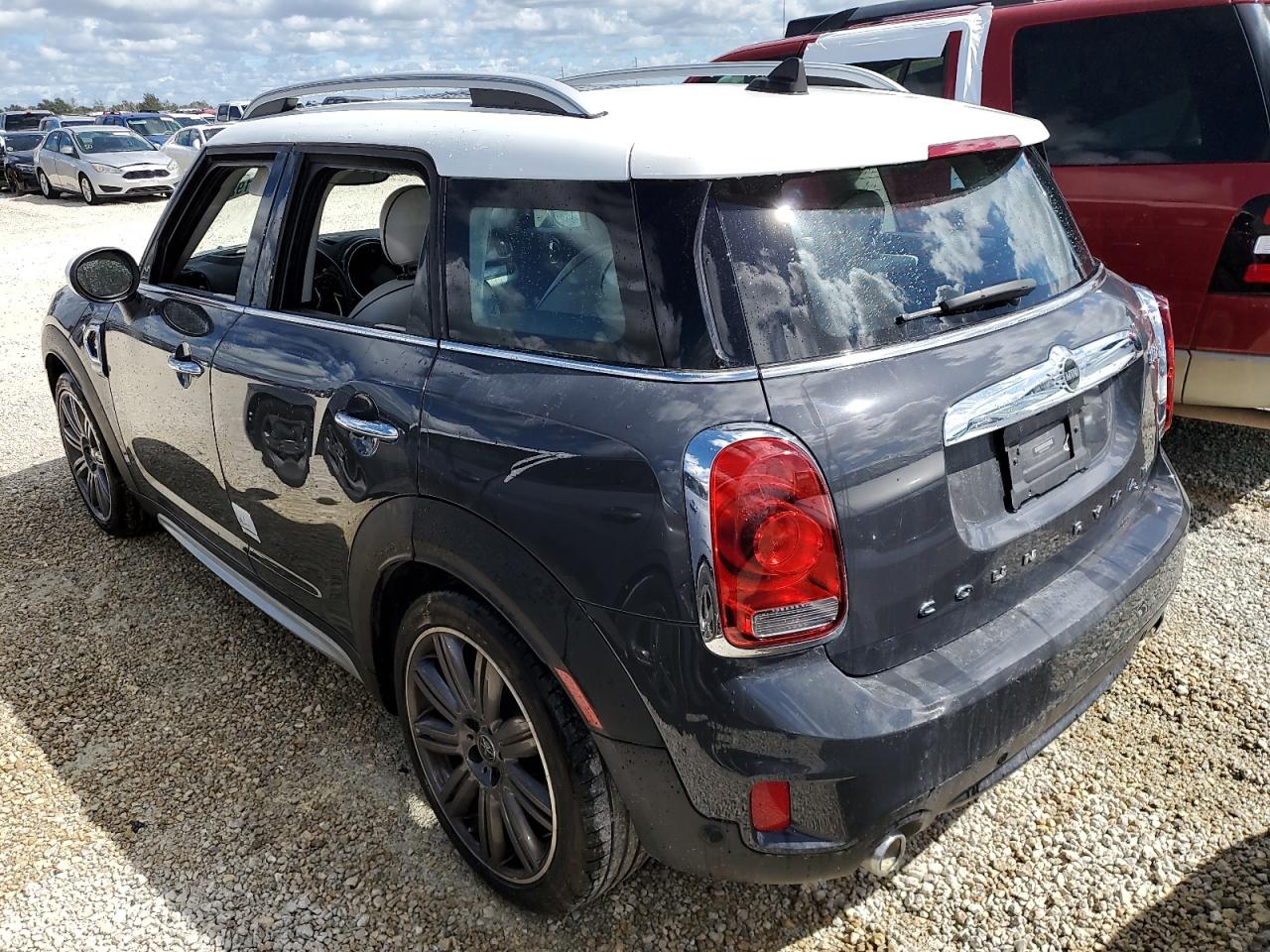 VIN WMZYT3C56K3E96607 2019 MINI COOPER no.2