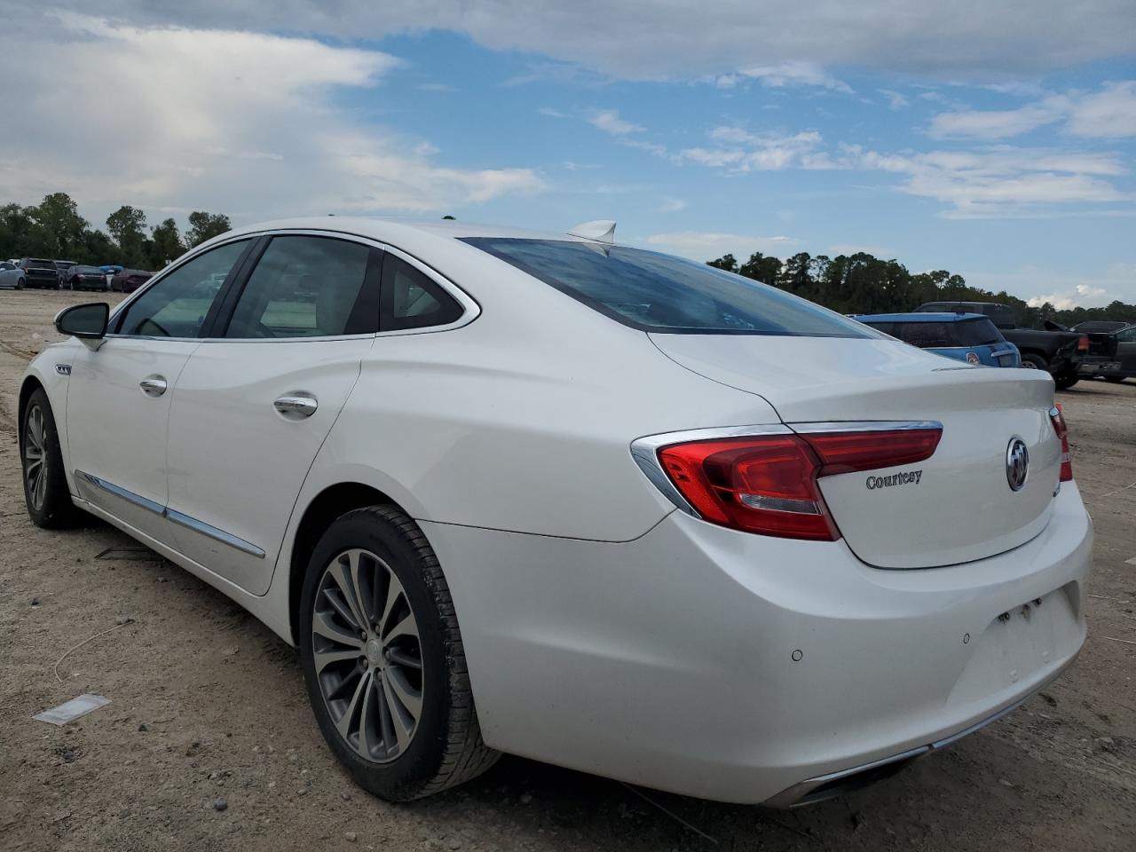2019 Buick LaCrosse - Image 2