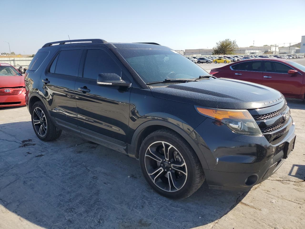 2015 Ford Explorer - Image 4