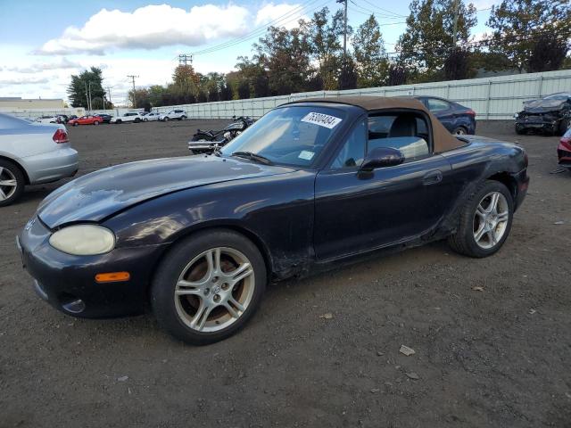 2004 Mazda Mx-5 Miata Base de vânzare în New Britain, CT - All Over