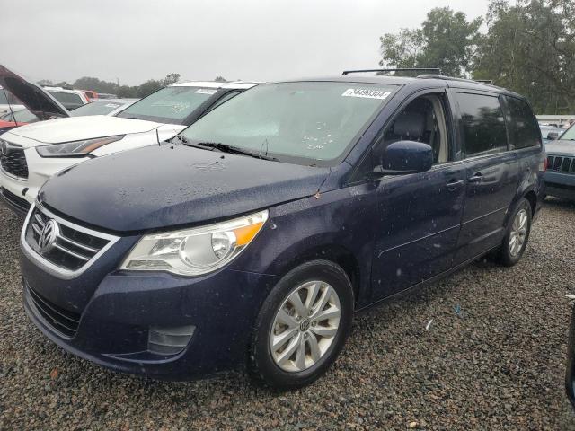 2012 Volkswagen Routan Se