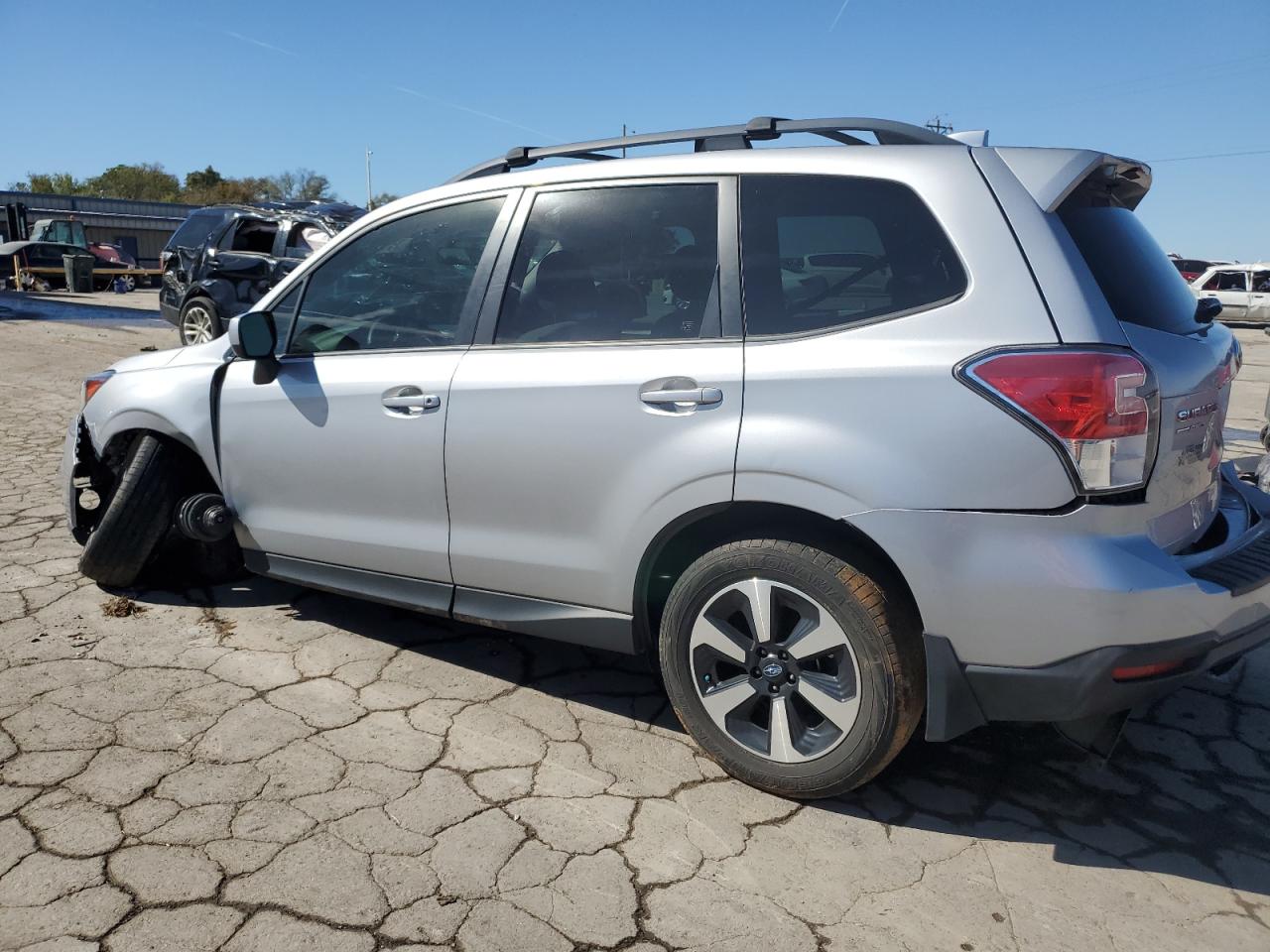 2018 Subaru Forester 2.5I Premium VIN: JF2SJAEC9JH610319 Lot: 76122774