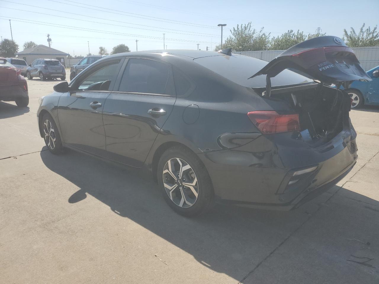 2021 Kia Forte Fe VIN: 3KPF24AD2ME400765 Lot: 75822964