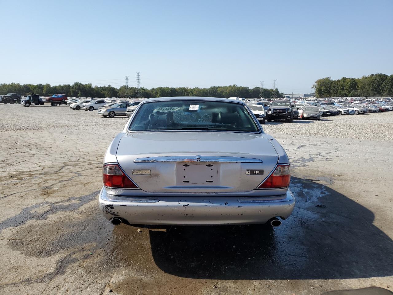 2000 Jaguar Xj8 VIN: SAJDA14C9YLF17465 Lot: 75537214