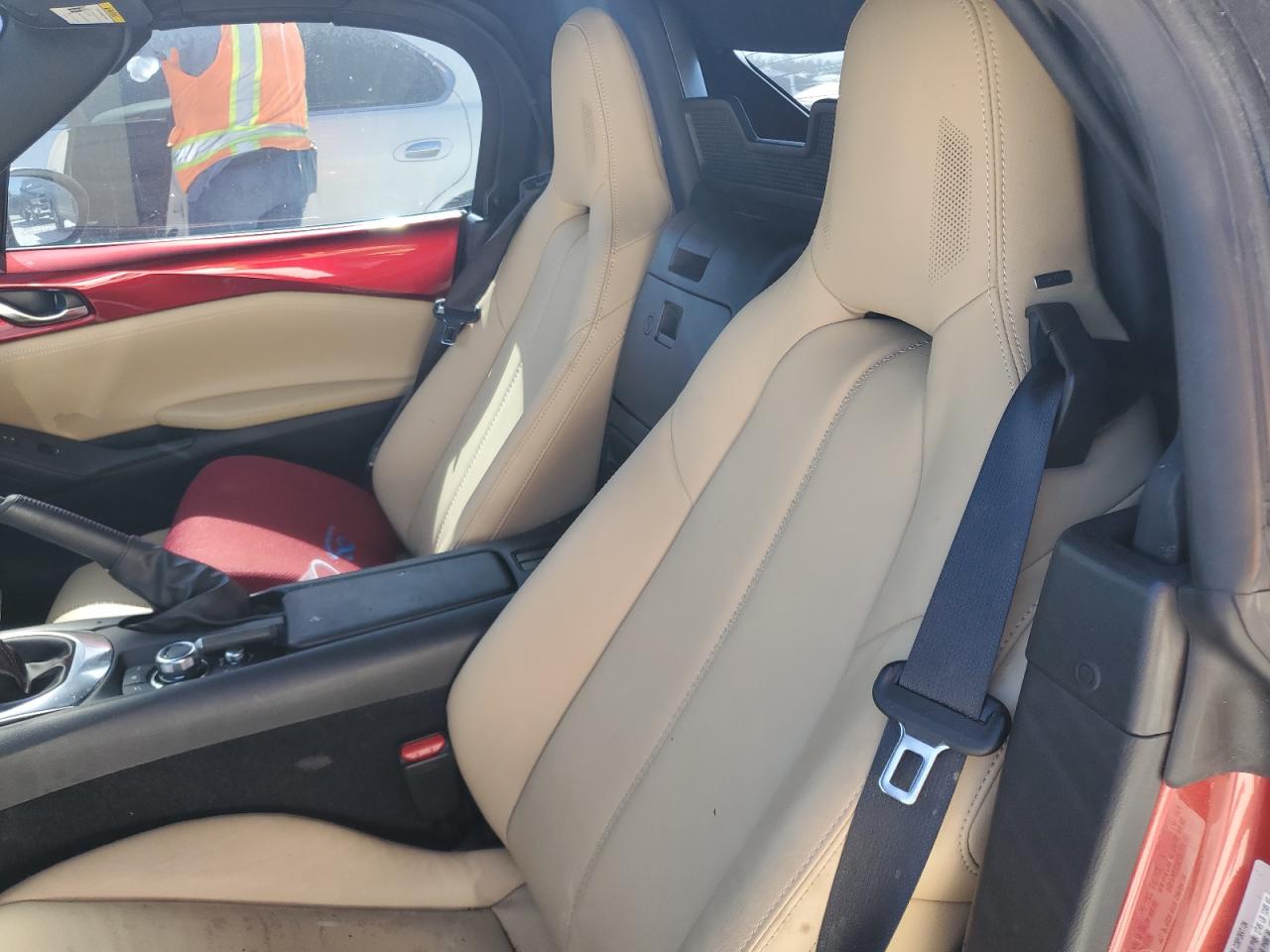 2019 Mazda MX-5 - Image 10