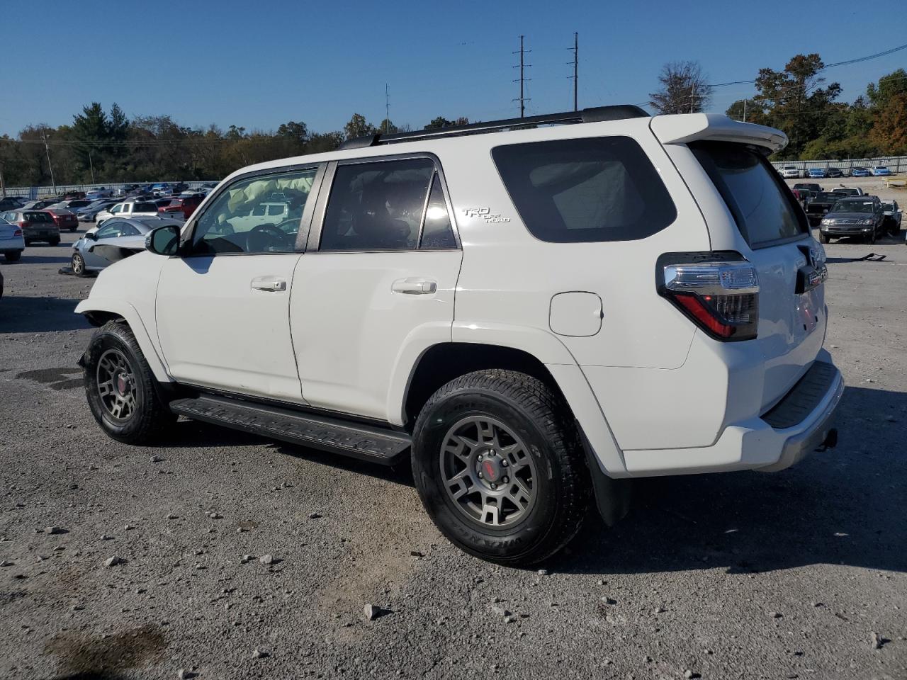 2020 Toyota 4Runner - Image 2