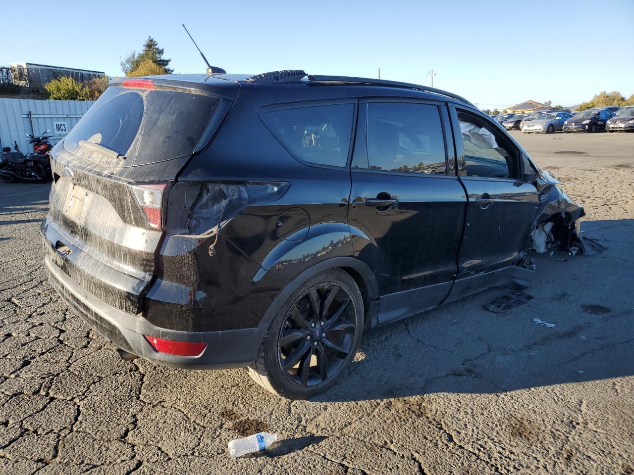 2018 Ford Escape Se VIN: 1FMCU0GD4JUC09032 Lot: 76039824