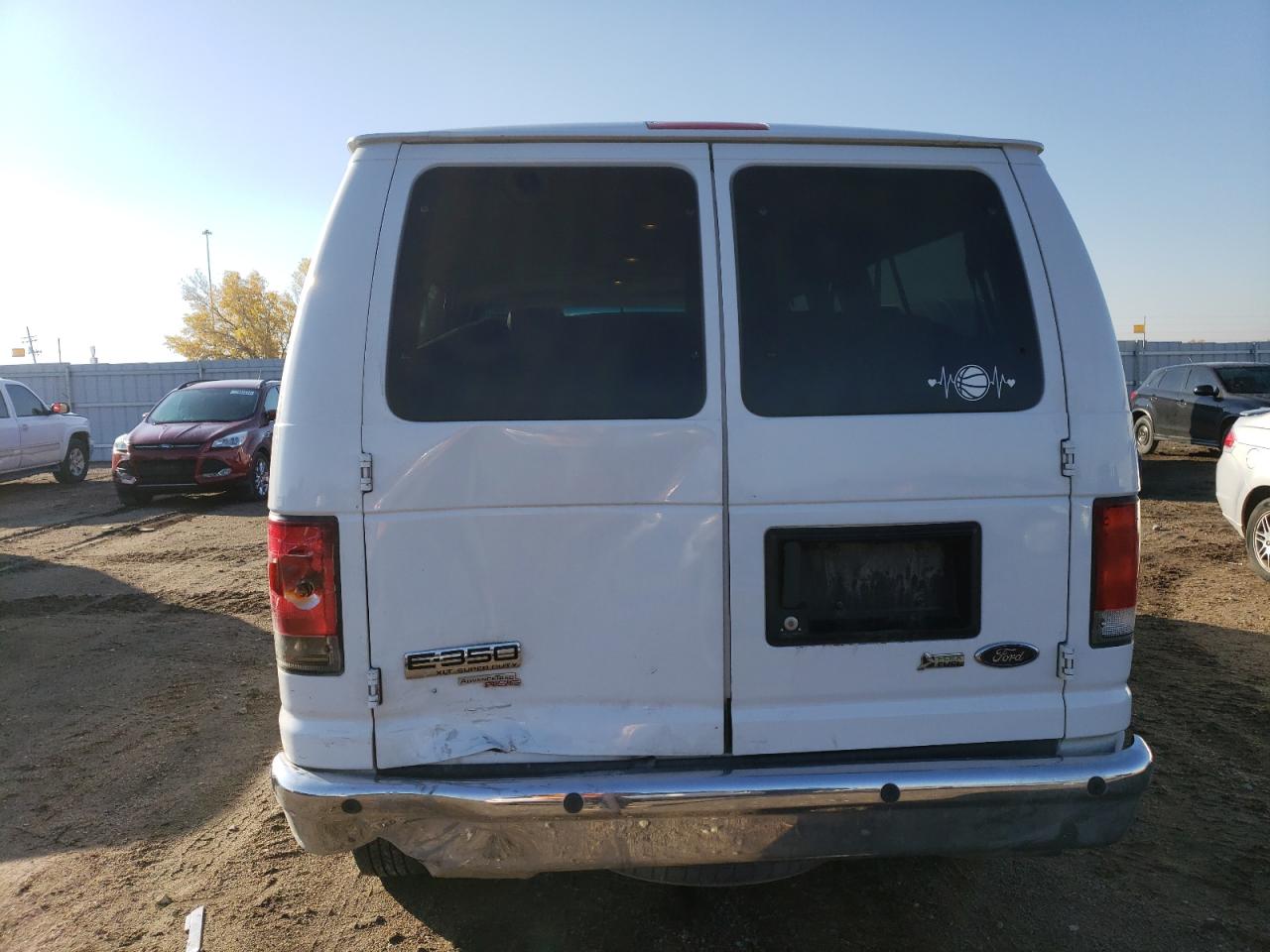 1FBNE3BL8EDA14605 2014 Ford Econoline E350 Super Duty Wagon