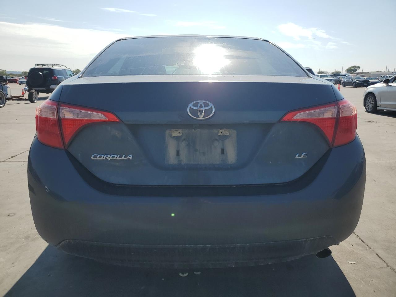 2018 Toyota Corolla L VIN: 5YFBURHE1JP797089 Lot: 78446674