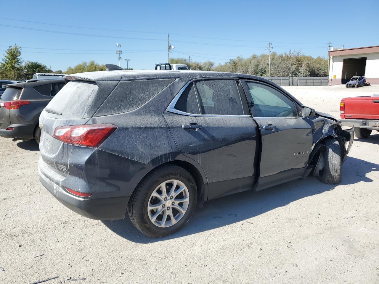 2018 Chevrolet Equinox - Image 3