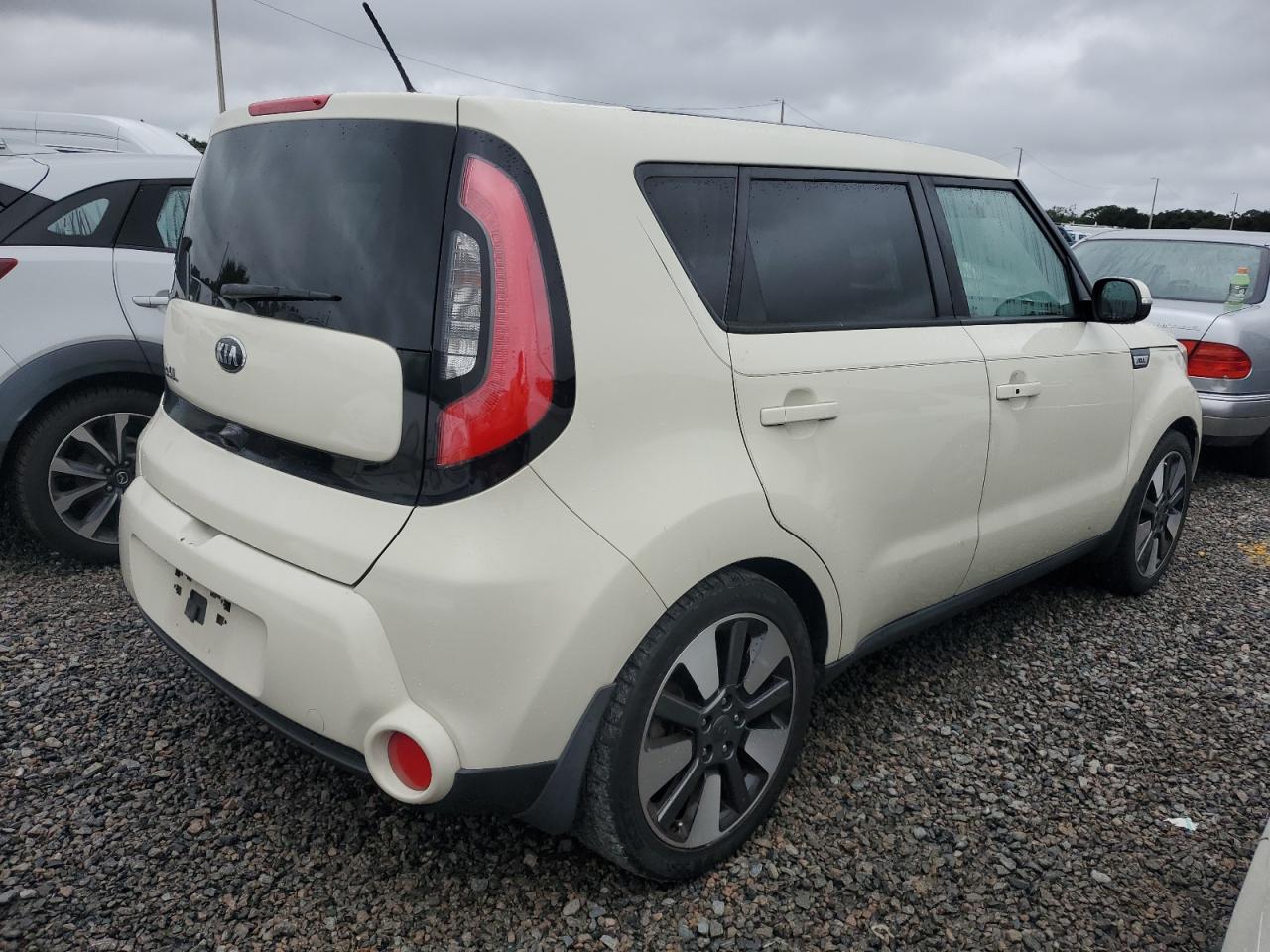 2016 Kia Soul - Image 3