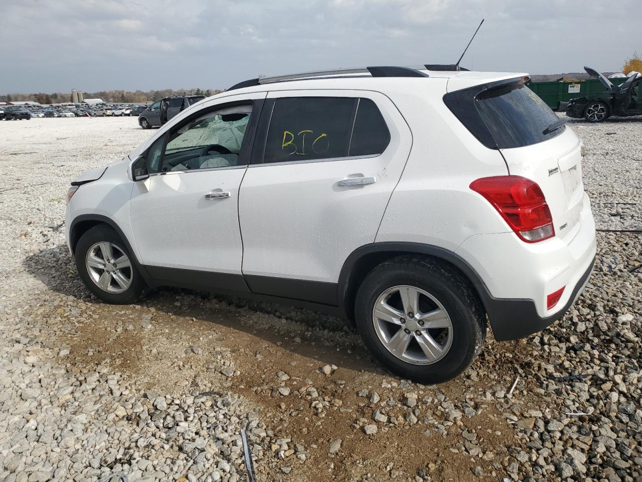 VIN 3GNCJLSB6HL264095 2017 CHEVROLET TRAX no.2