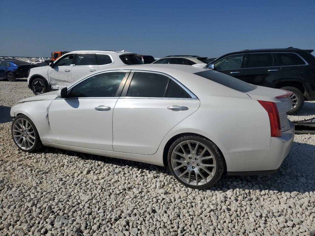 VIN 1G6AB5RXXF0106365 2015 CADILLAC ATS no.2