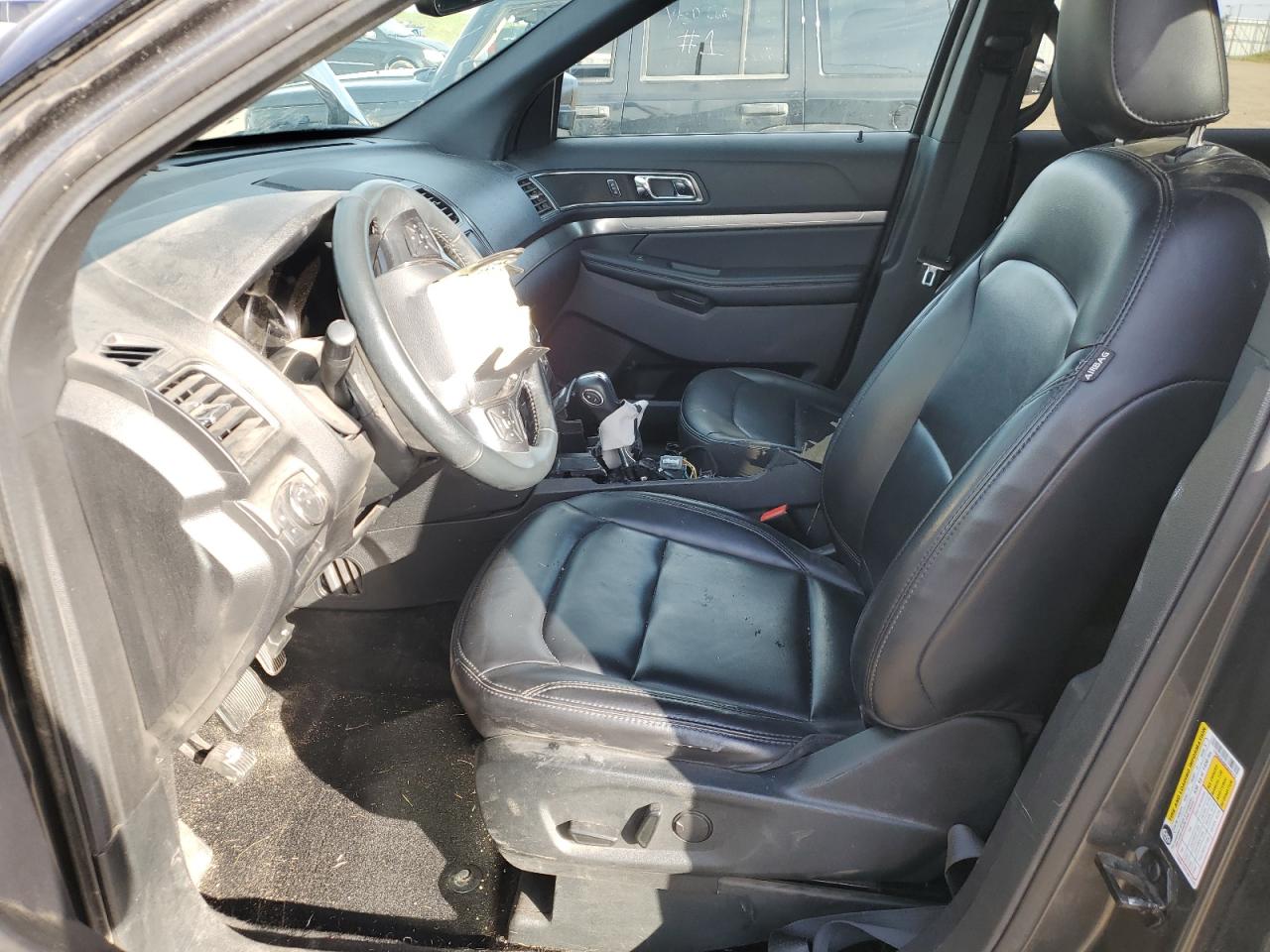 2019 Ford Explorer - Image 7