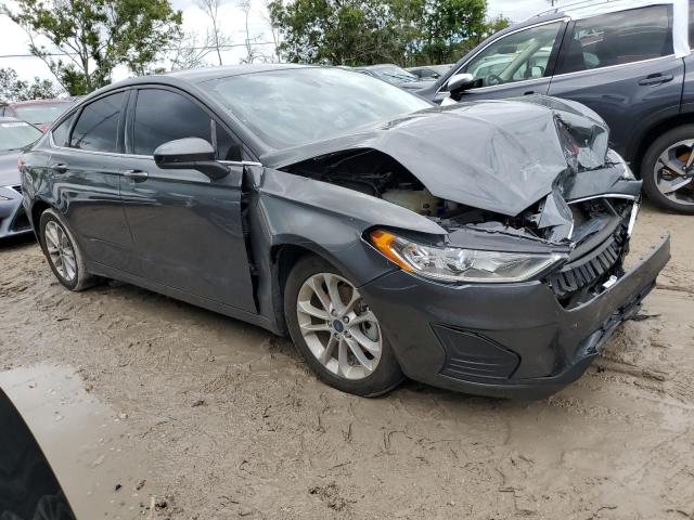 3FA6P0HD2LR218447 Ford Fusion SE 4