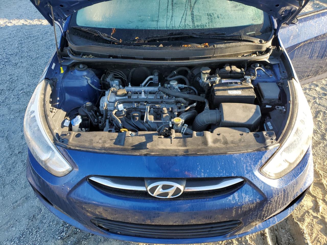2016 Hyundai Accent - Image 11