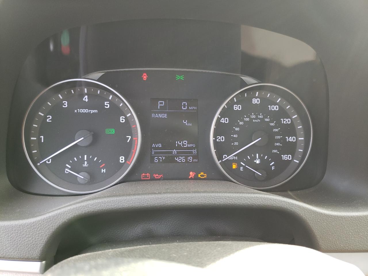 2017 Hyundai Elantra - Image 9